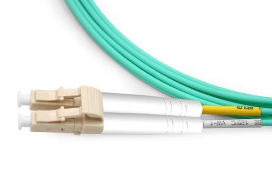 πολλαπλού τρόπου διπλή οπτική ίνα ST 2.0mm 2m στη χαμηλή απώλεια εισαγωγής σκοινιού OM3 μπαλωμάτων Lc